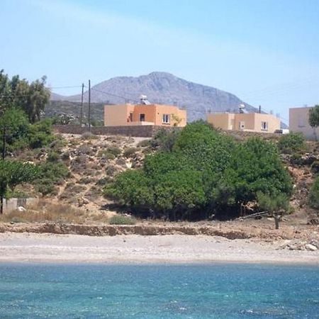 פראנגוקאסטלון Kioni Villas מראה חיצוני תמונה
