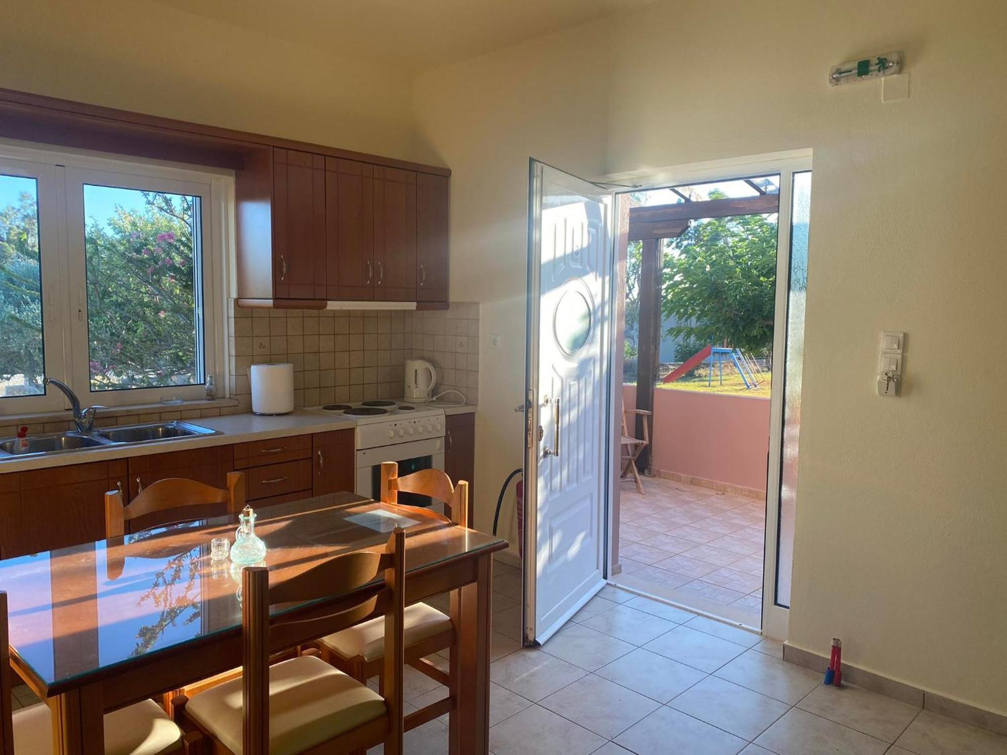 פראנגוקאסטלון Kioni Villas מראה חיצוני תמונה