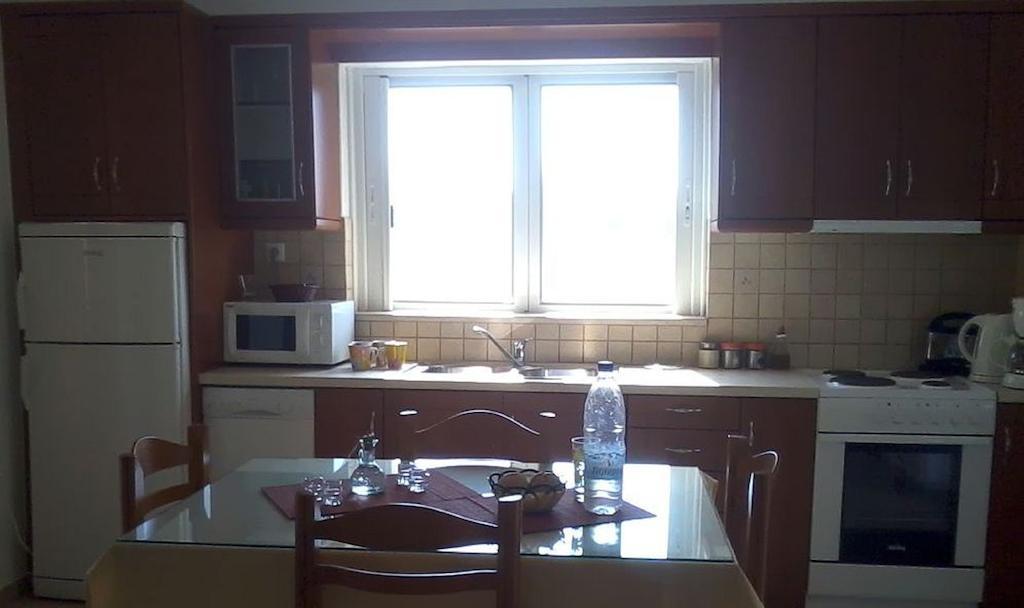 פראנגוקאסטלון Kioni Villas חדר תמונה