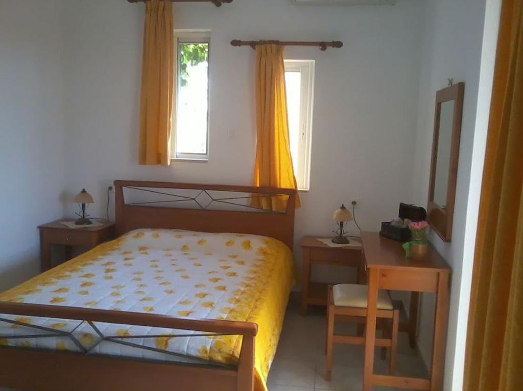 פראנגוקאסטלון Kioni Villas חדר תמונה