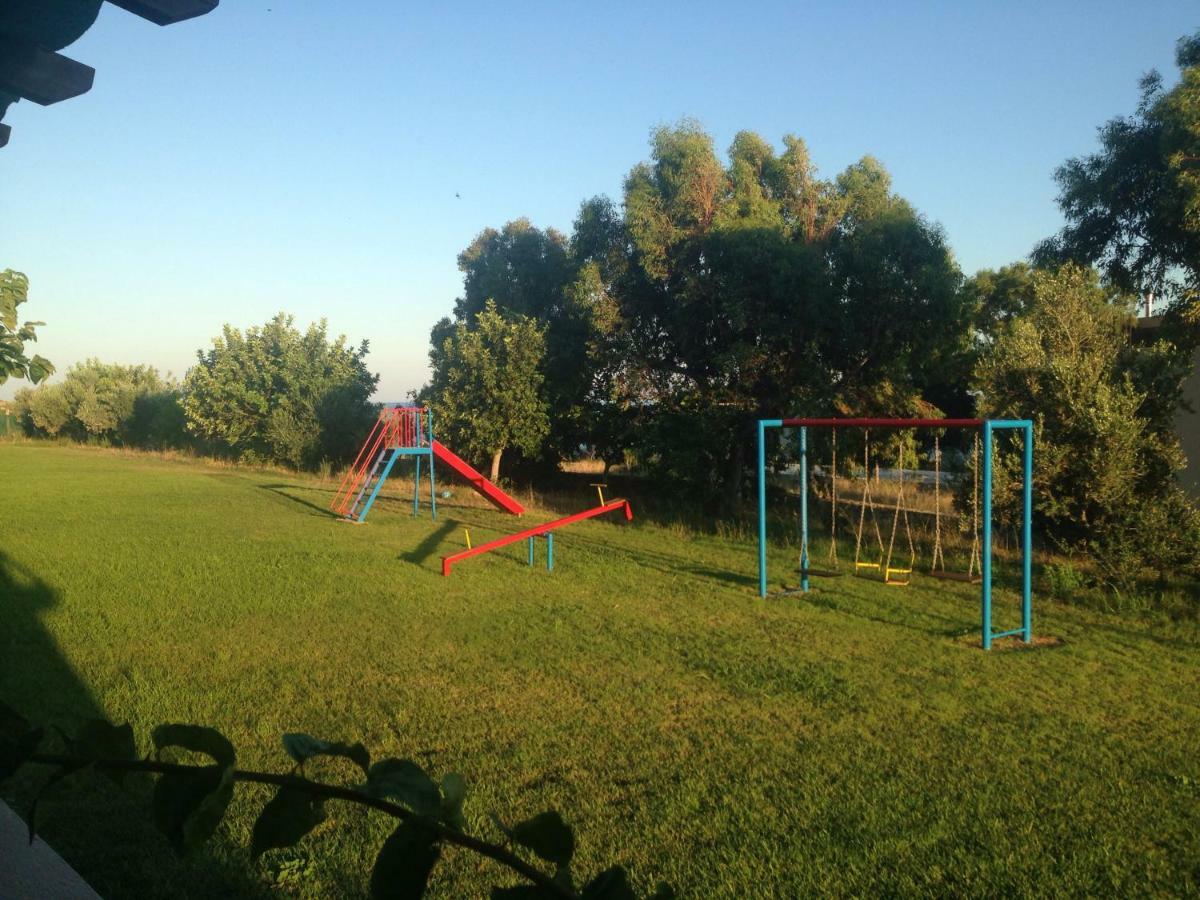 פראנגוקאסטלון Kioni Villas מראה חיצוני תמונה