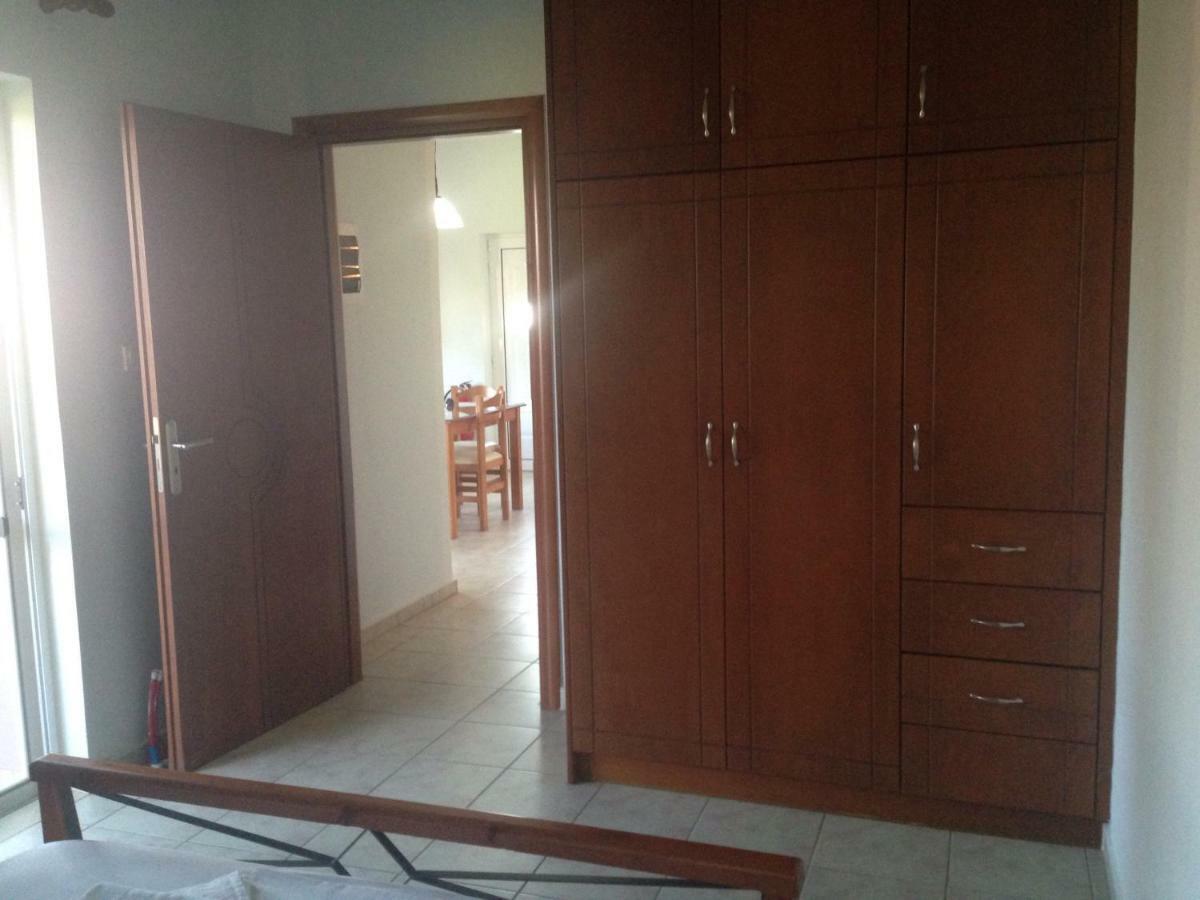פראנגוקאסטלון Kioni Villas מראה חיצוני תמונה
